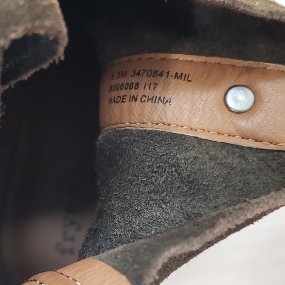 Frye & Co Sarah Shortie 70841 Brown Suede Leather Pull On Size 8.5 - Picture 11 of 11